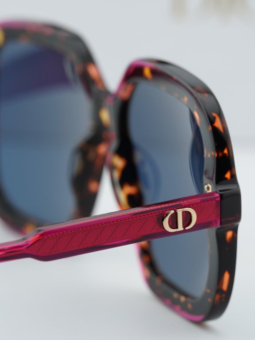 Dior DIORHIGHLIGHT S1I 24B0 Square Sunglasses - Havana / Purple / Blue - Picture 3 of 12